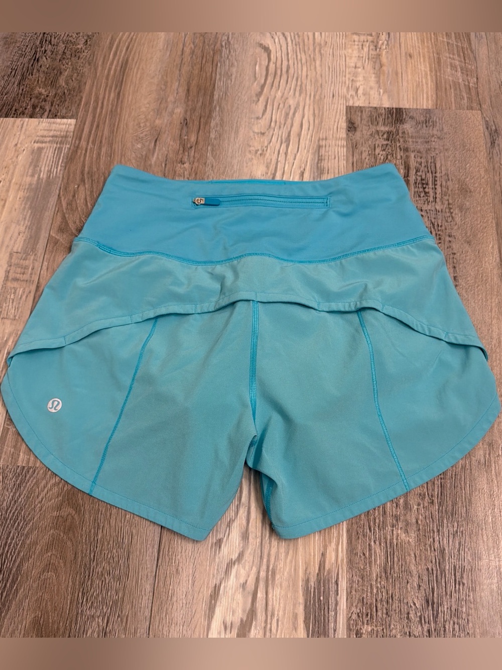 Lululemon blue speed up shorts size 2